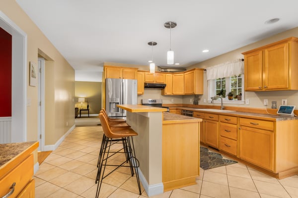 33 Piscataqua Road, Dover, NH