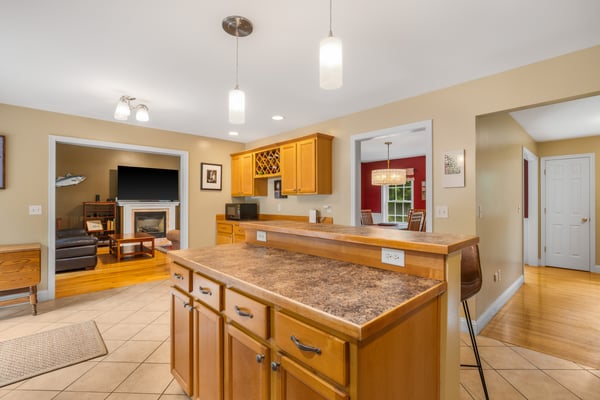 33 Piscataqua Road, Dover, NH