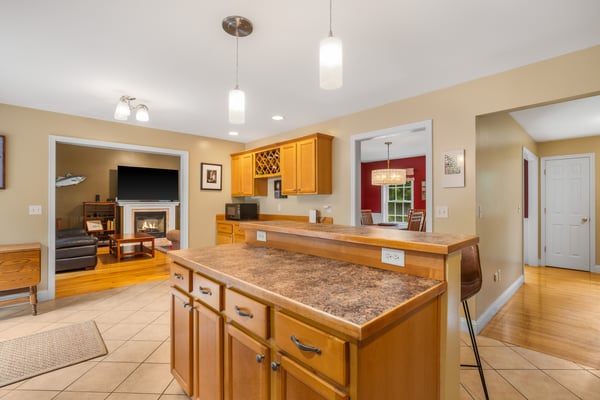 33 Piscataqua Road, Dover, NH