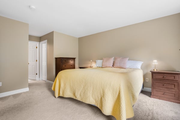 33 Piscataqua Road, Dover, NH