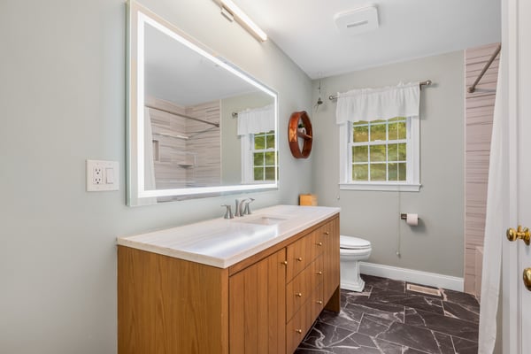 33 Piscataqua Road, Dover, NH