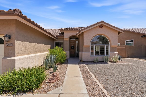 287 W Oxford Ln, Gilbert, AZ