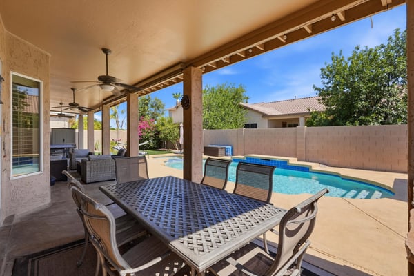 287 W Oxford Ln, Gilbert, AZ