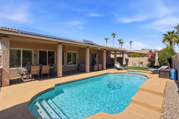 287 W Oxford Ln, Gilbert, AZ