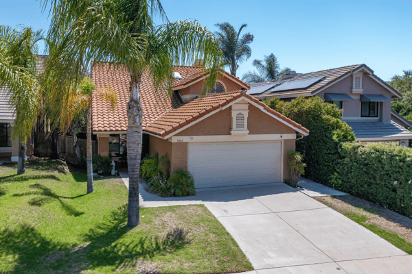 3806 Lost Springs Dr, Calabasas, CA