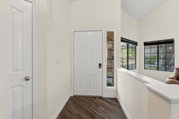 3806 Lost Springs Dr, Calabasas, CA