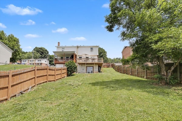 205 S Shenandoah Ave, Front Royal, VA