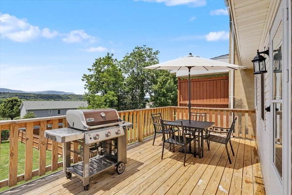 205 S Shenandoah Ave, Front Royal, VA