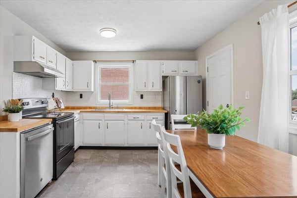 205 S Shenandoah Ave, Front Royal, VA