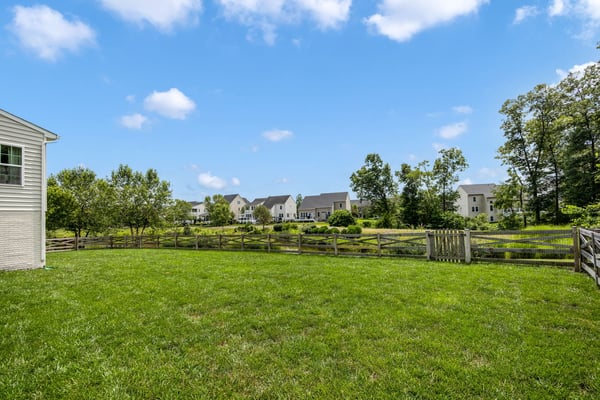 41833 Walden Knoll Ct, Aldie, VA