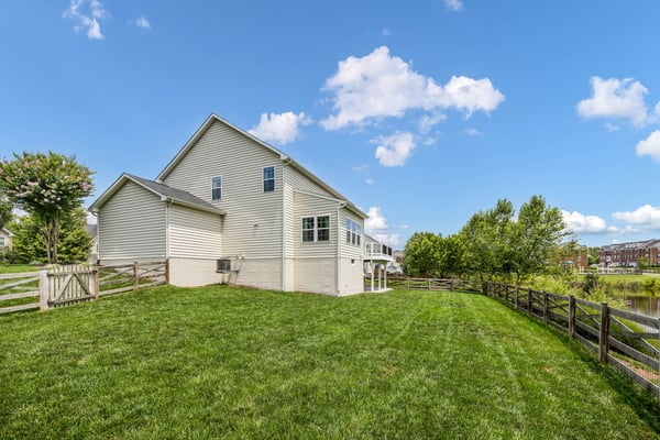 41833 Walden Knoll Ct, Aldie, VA