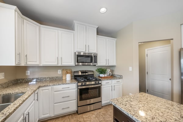 41833 Walden Knoll Ct, Aldie, VA