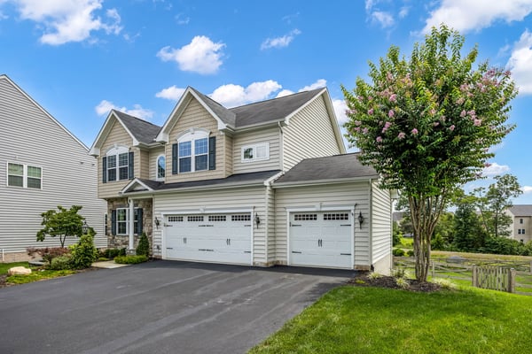 41833 Walden Knoll Ct, Aldie, VA
