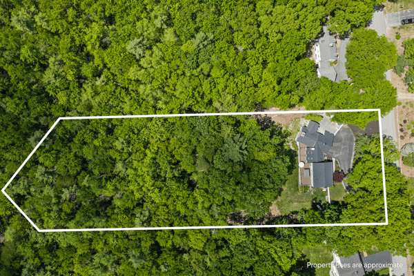 37 Birchwood Cir - UNDER CONTRACT!, Bedford, NH