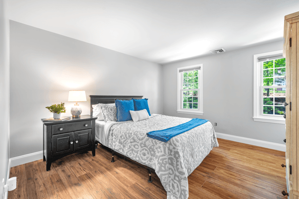 37 Birchwood Cir - UNDER CONTRACT!, Bedford, NH