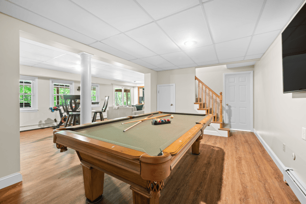 37 Birchwood Cir - UNDER CONTRACT!, Bedford, NH