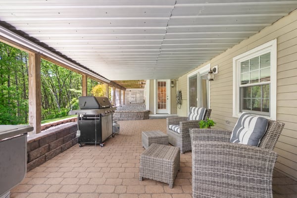 37 Birchwood Cir - UNDER CONTRACT!, Bedford, NH