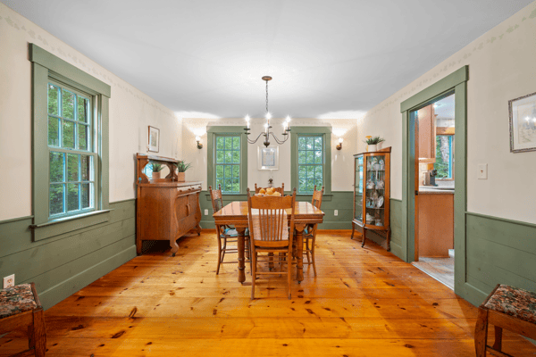 9 Checkerberry Ln, Bedford, NH