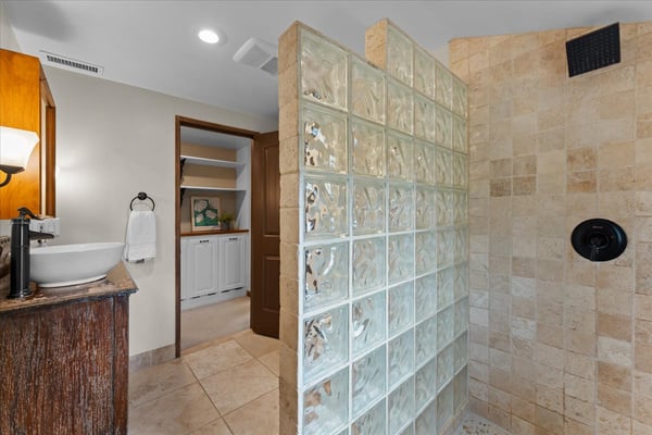 12260 SW Butner Road, Portland, OR