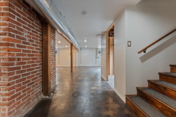 12260 SW Butner Road, Portland, OR