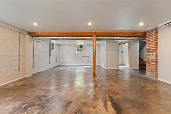 12260 SW Butner Road, Portland, OR