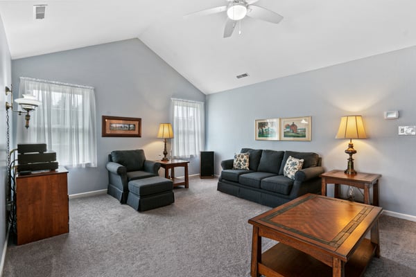 502 Stonecliff Ln, Butler, PA