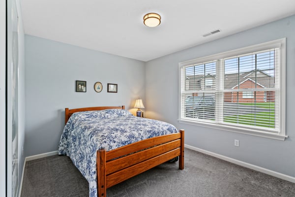 502 Stonecliff Ln, Butler, PA