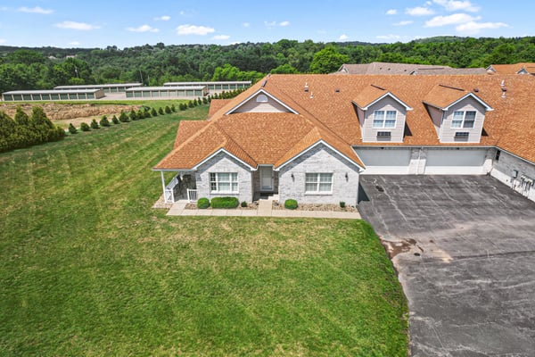 502 Stonecliff Ln, Butler, PA
