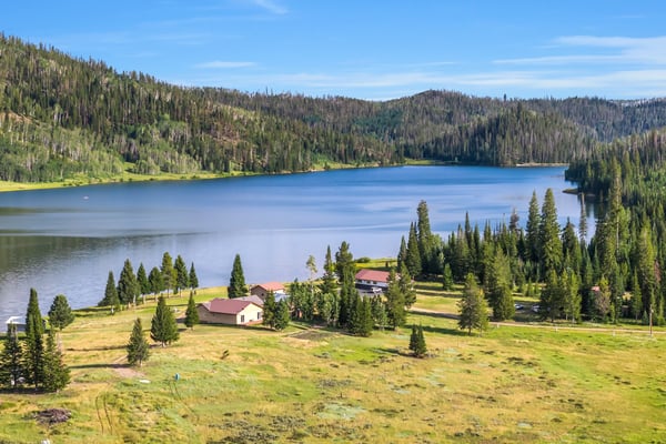 PEARL LAKE RANCH, Clark, CO