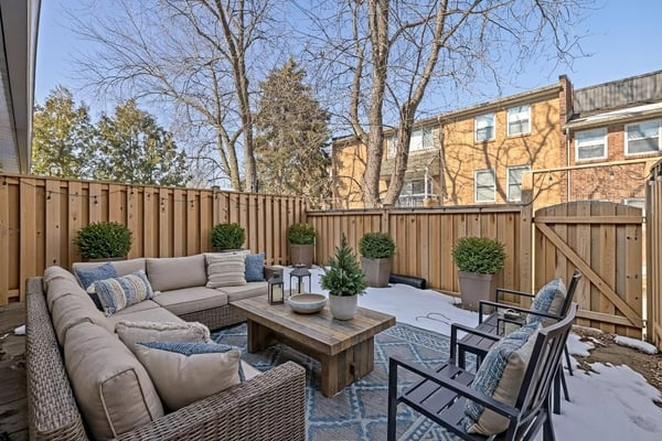 1270 Gainsborough Dr, 9, Oakville, ON