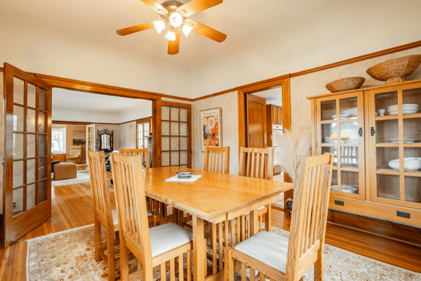 209 N Sunset Pl, Monrovia, CA
