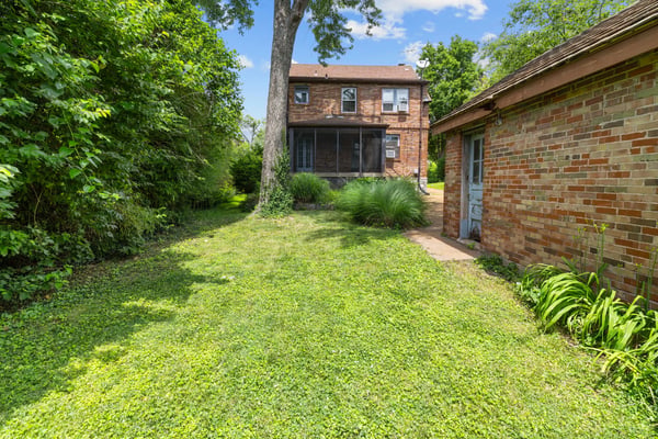 7332 Country Club DR, Saint Louis, MO