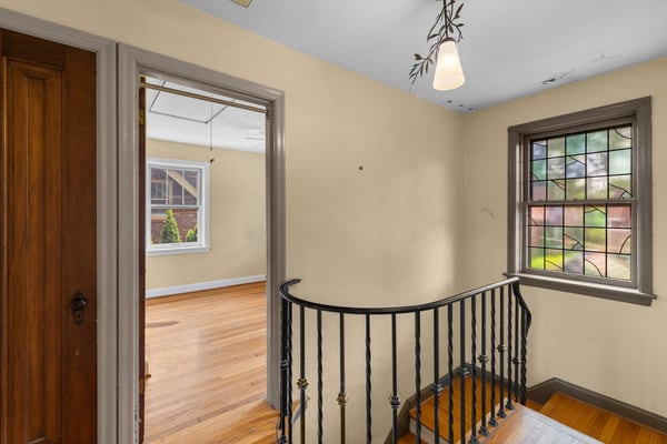 7332 Country Club DR, Saint Louis, MO
