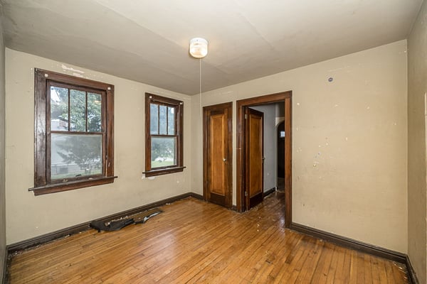817 Abston Ave, Ferguson, MO