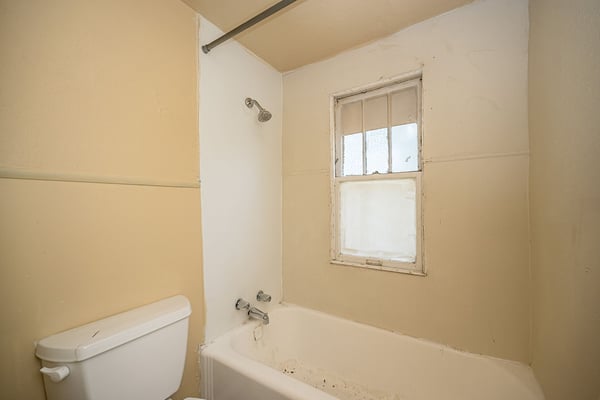 817 Abston Ave, Ferguson, MO