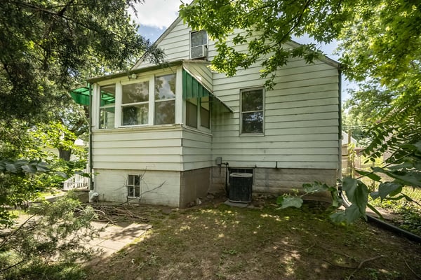 817 Abston Ave, Ferguson, MO