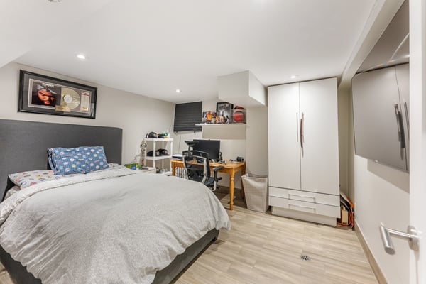 227 Ava Rd, York, ON
