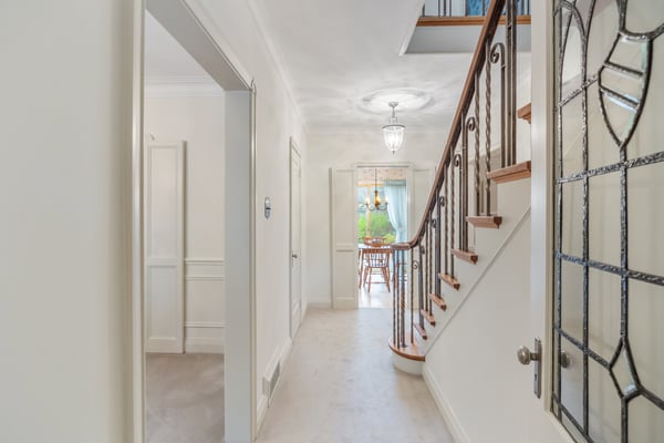 46 Ridge Hill Dr, Toronto, ON