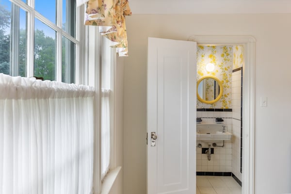 46 Ridge Hill Dr, Toronto, ON