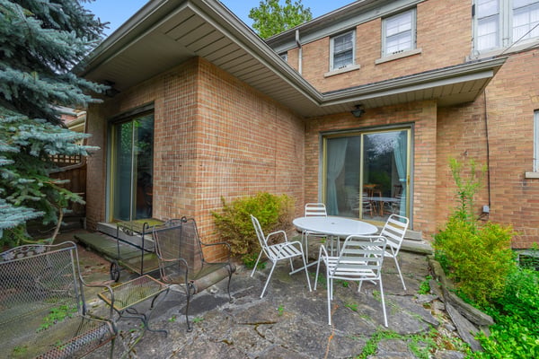 46 Ridge Hill Dr, Toronto, ON