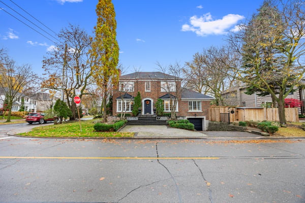 57 Ridge Hill Dr, Toronto, ON