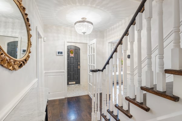 57 Ridge Hill Dr, Toronto, ON