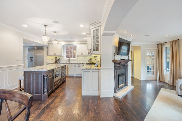 57 Ridge Hill Dr, Toronto, ON