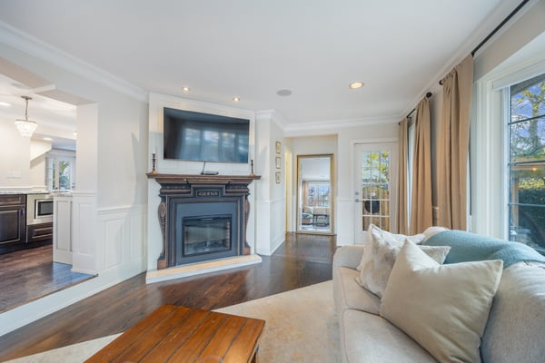 57 Ridge Hill Dr, Toronto, ON