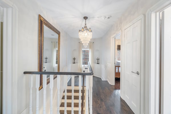 57 Ridge Hill Dr, Toronto, ON