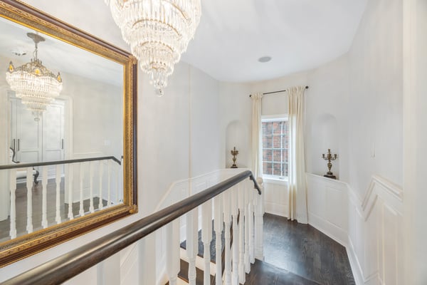 57 Ridge Hill Dr, Toronto, ON