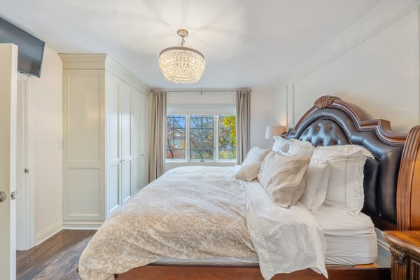 57 Ridge Hill Dr, Toronto, ON