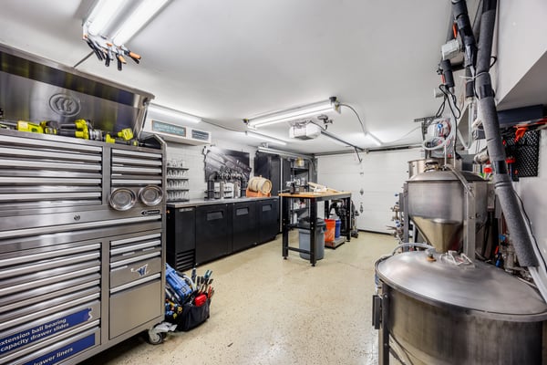 57 Ridge Hill Dr, Toronto, ON