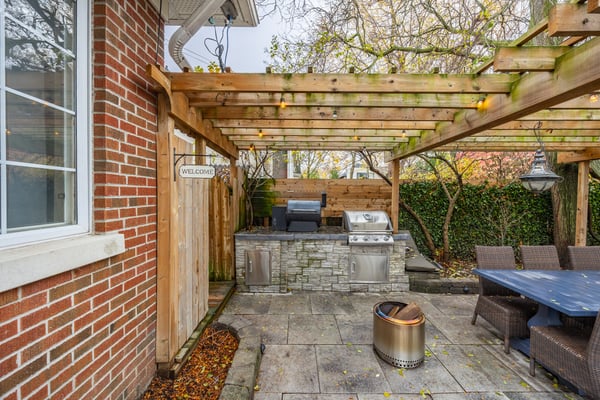 57 Ridge Hill Dr, Toronto, ON