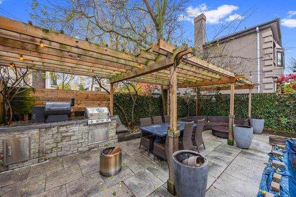57 Ridge Hill Dr, Toronto, ON
